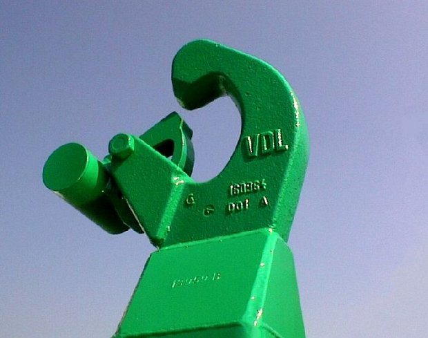 8b1.jpg